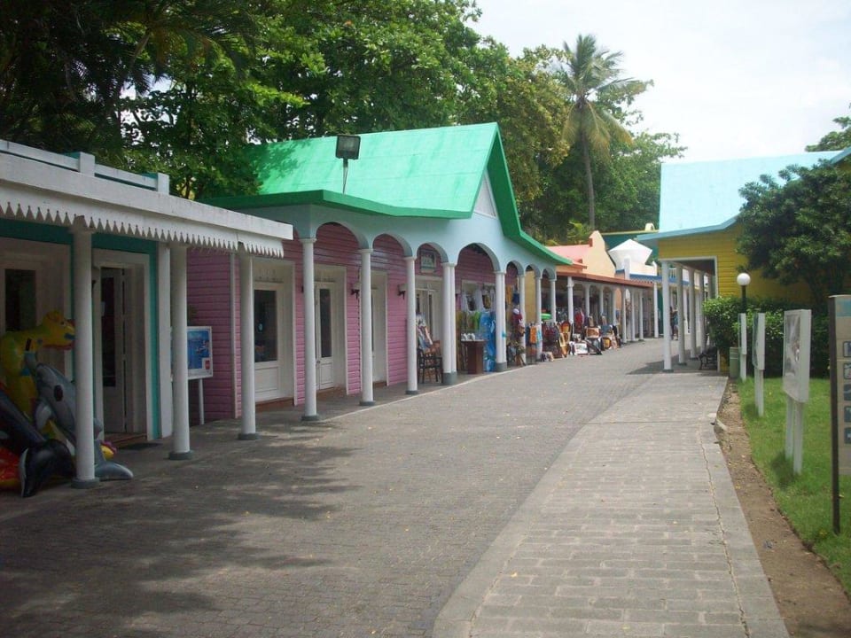 Caribische Einkaufsstraße Senator Puerto Plata Hotel