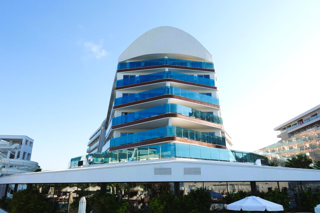 Außenansicht Rubi Platinum Sign