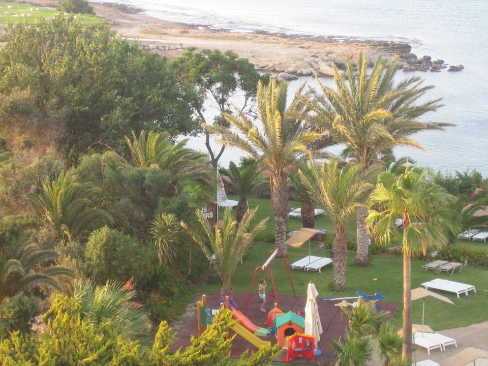 Gartenanlage Crystal Springs Beach Hotel