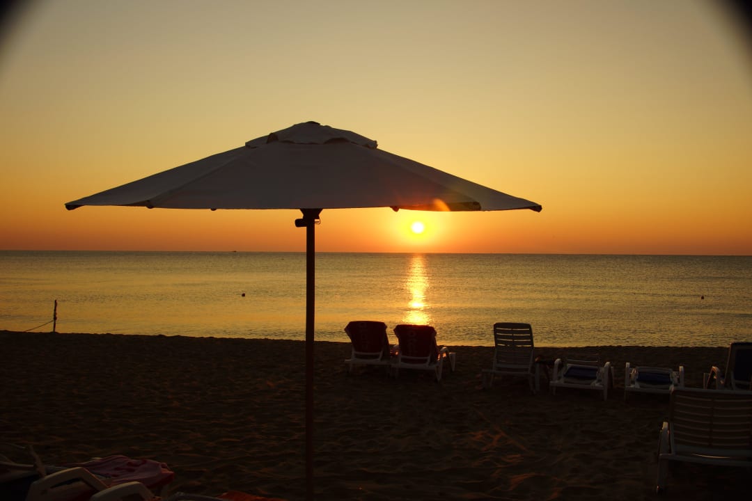 Sonnenaufgang Sol Luna Bay