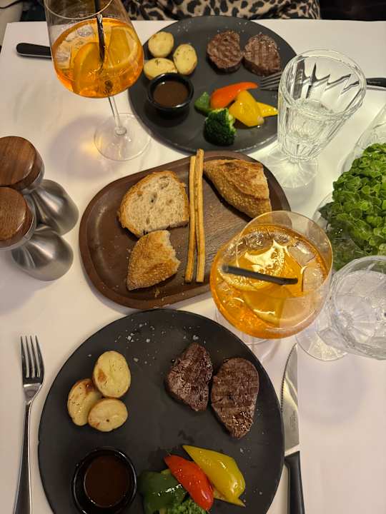 Gastro Al Bandar Rotana - Creek