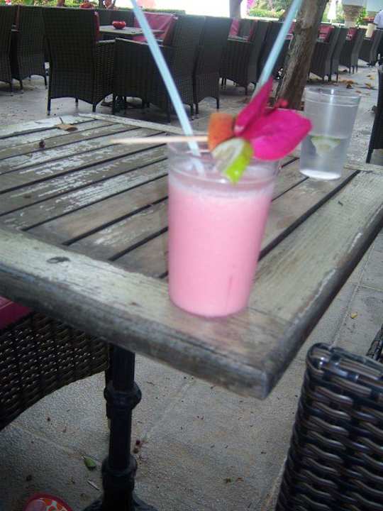 Erdbeercocktail The Orangers Beach Resort and Bungalows