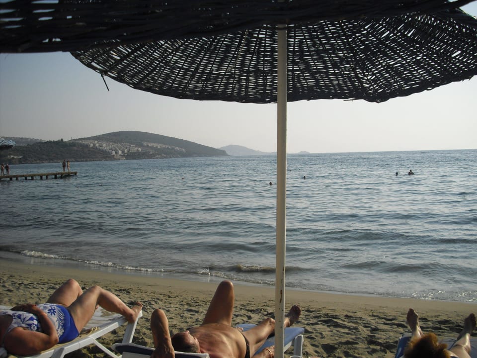 Strand Tusan Beach Resort