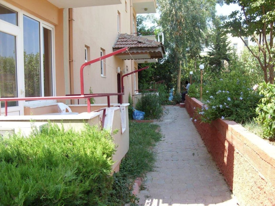 Appartment-Rückseite New Garden Hotel Side