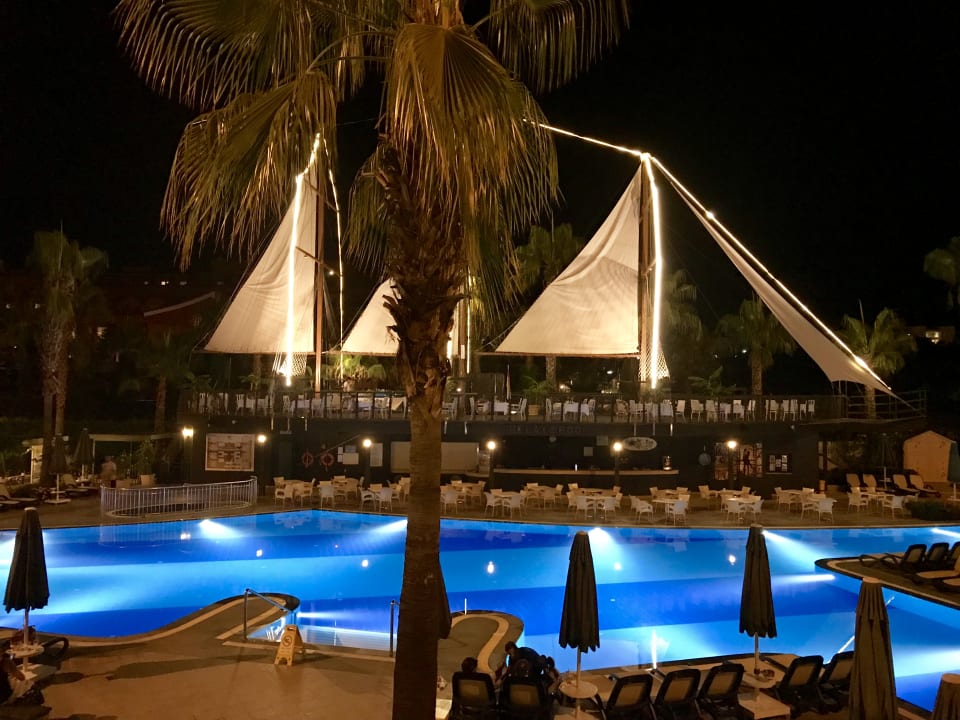 Pool Can Garden Resort