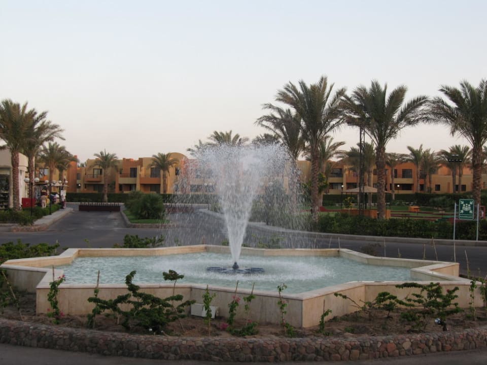 Stella Makadi Brunnen Stella Beach Resort & Spa Makadi Bay