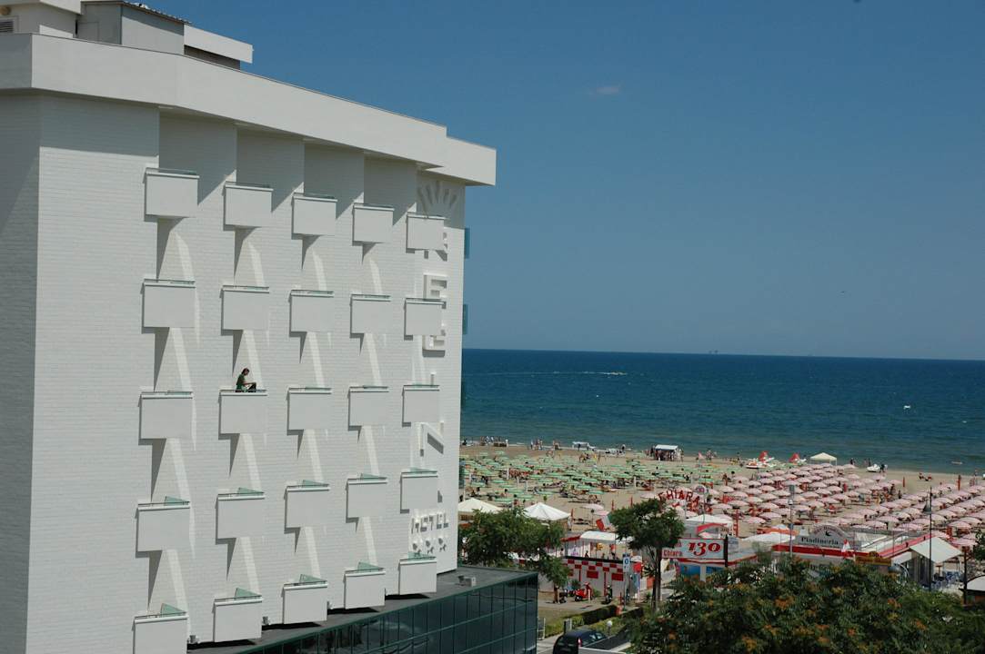 Hotel Regina Rimini Vacanze Rimini Urlaub  Hotel Regina