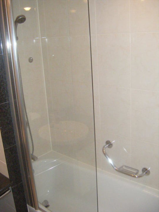 Badewanne mit Dusche NH Danube City