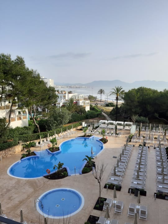 Außenansicht Hipotels Bahía Cala Millor