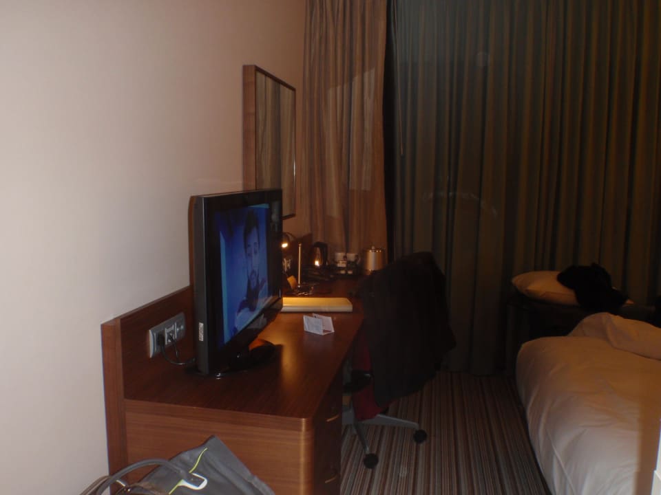 Flachbild-Fernseher Hilton Garden Inn Frankfurt Airport