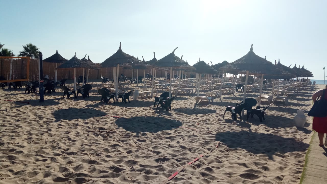 Strand Hotel Nesrine