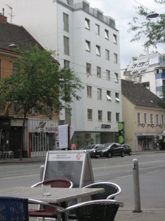 Vorderfront Stanys - Das Apartmenthotel