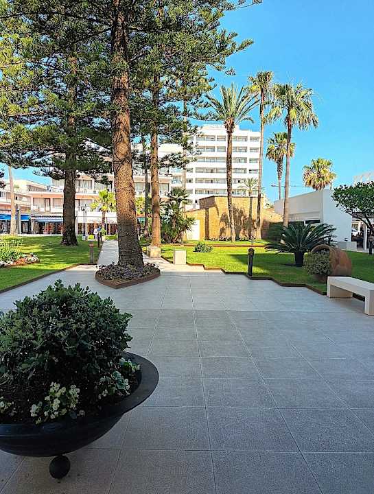 Außenansicht CM Playa del Moro