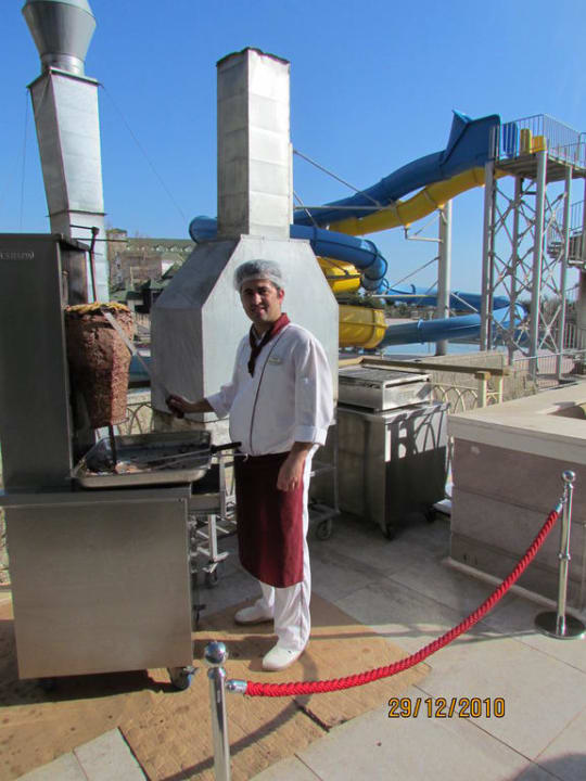 Dönergrill auf Terrasse Trendy Aspendos Beach Hotel