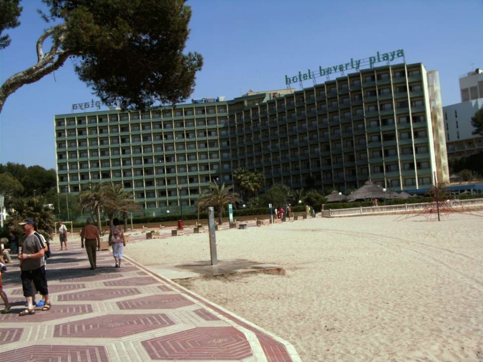 Hotel von der Promenade aus Hotel Vibra Beverly Playa