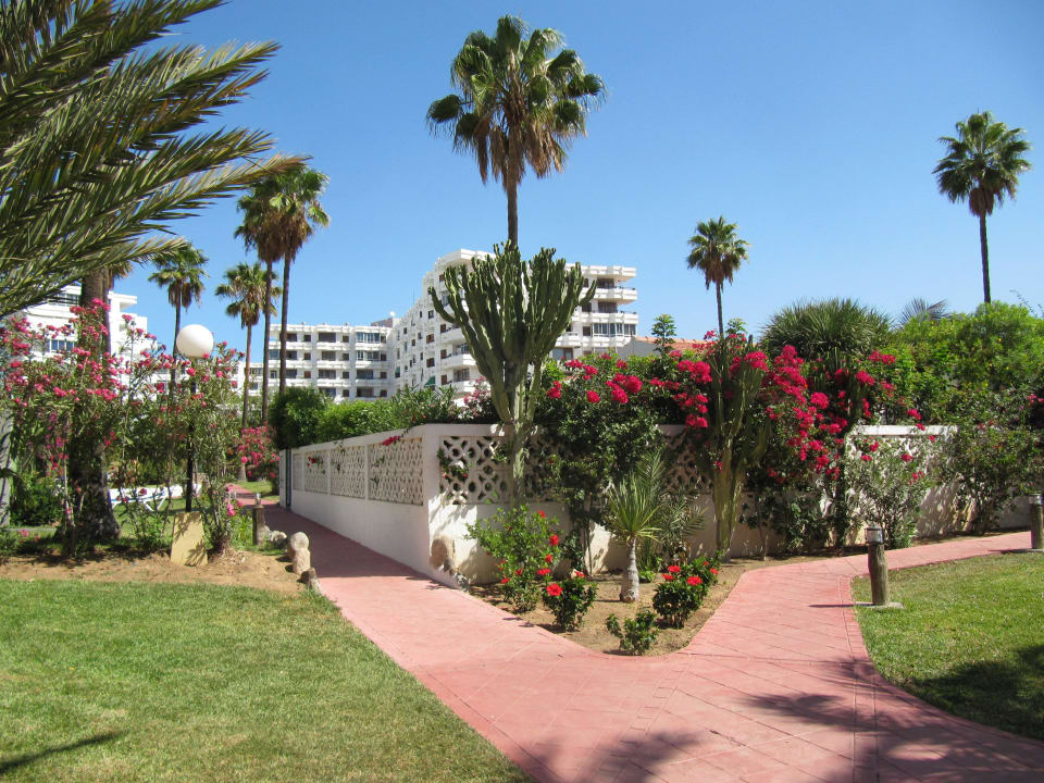 Blick HL Miraflor Suites Hotel