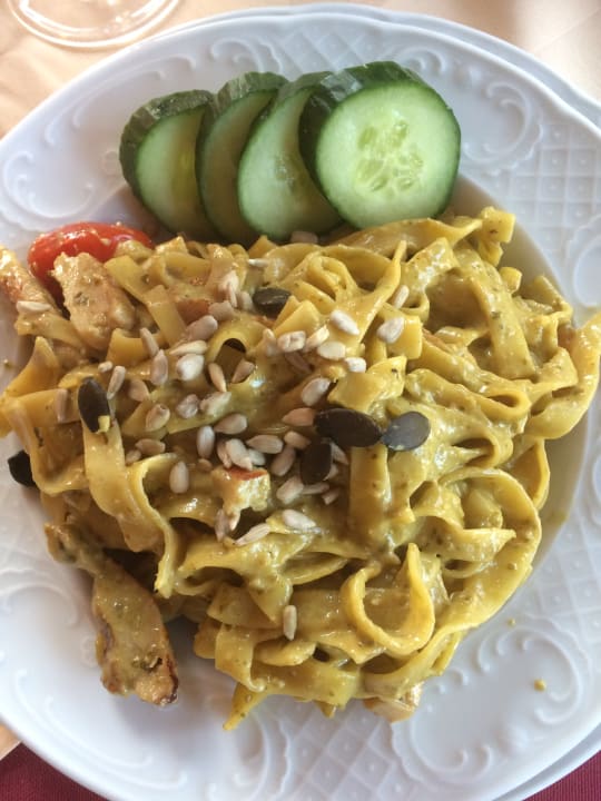 Gastro Hotel und Berggasthaus Zum Sonnenhof