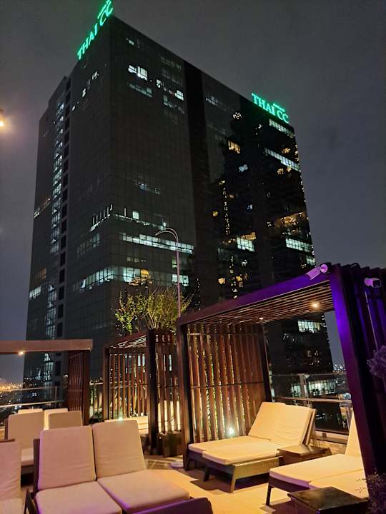 Pool Eastin Grand Hotel Sathorn