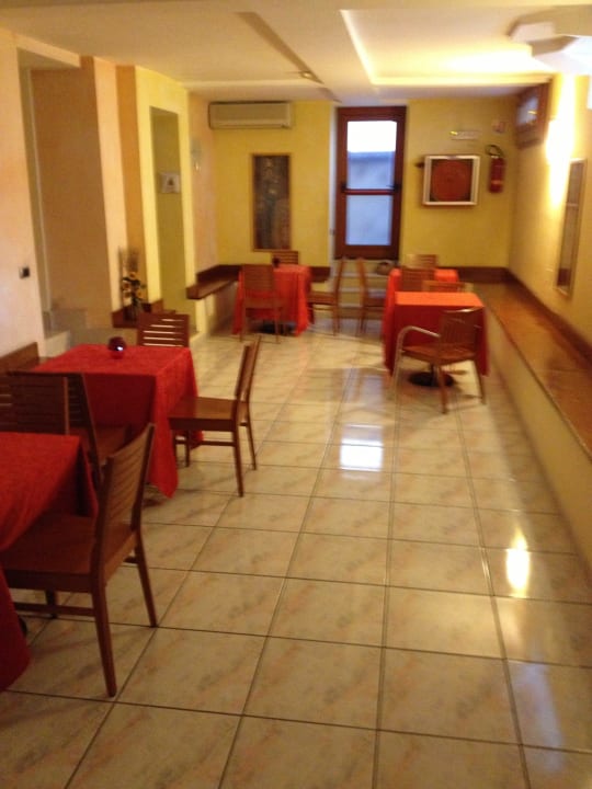 Frühstücks Raum Hotel Diana Pompei