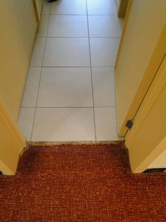 Eingang zum Zimmer Paradise Bay Resort Hotel