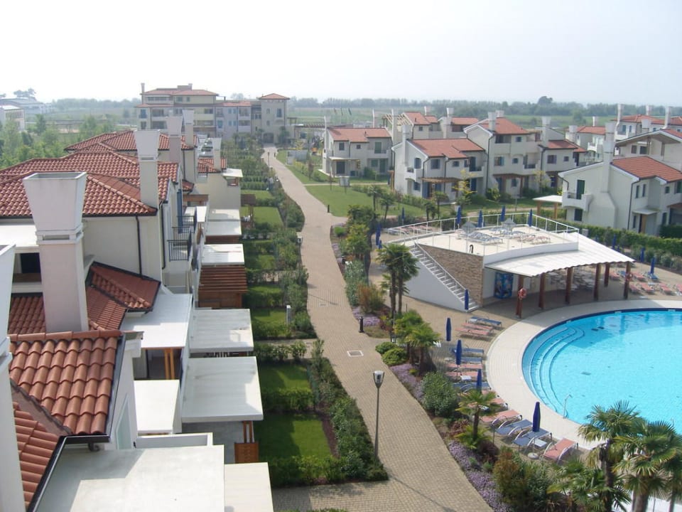 Blick auf Hotelanlage Villaggio Amare