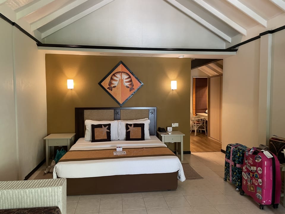 Zimmer Ellaidhoo Maldives by Cinnamon