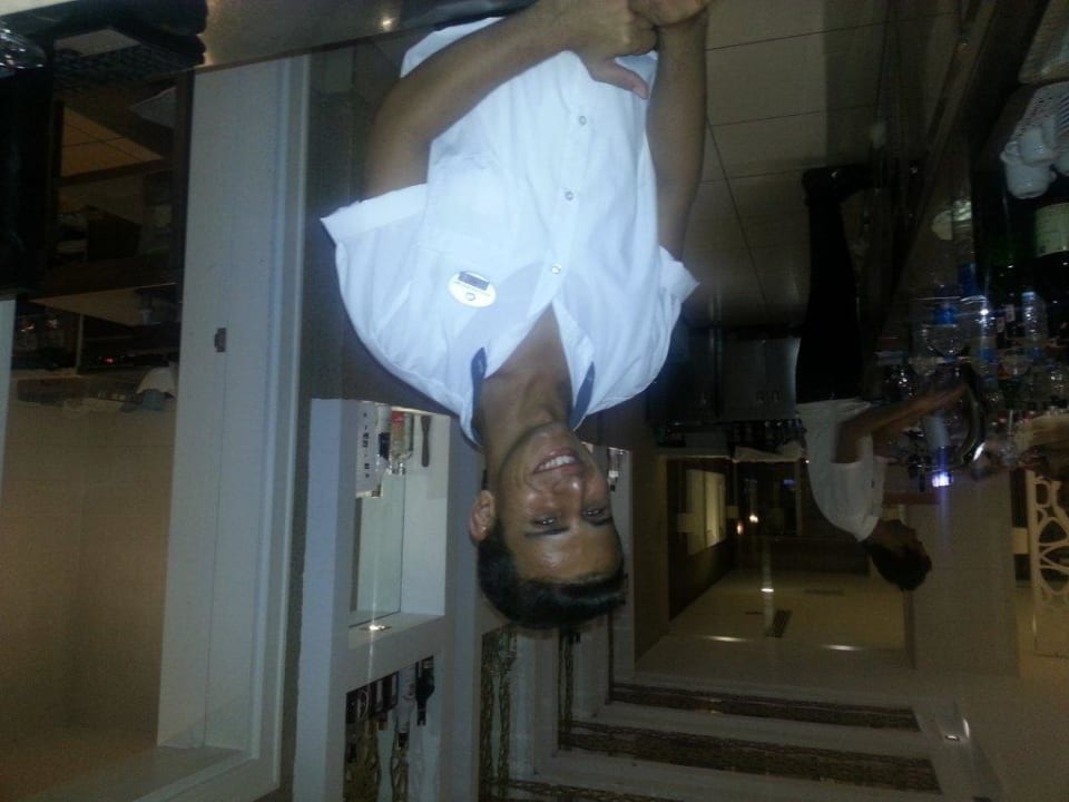 Ali in der Bar Seamelia Beach Resort