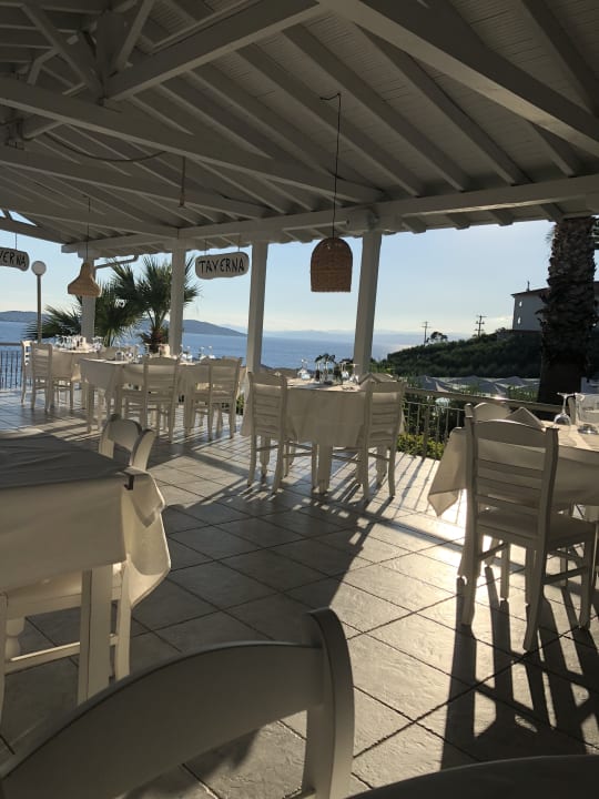 Gastro Akrathos Beach Hotel