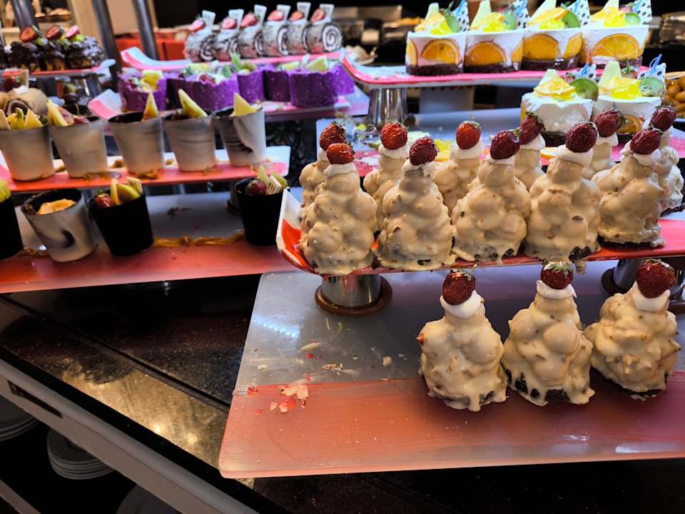 Gastro Side Royal Palace Hotel & Spa