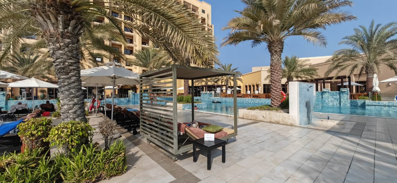 Pool DoubleTree by Hilton Resort & Spa Marjan Island