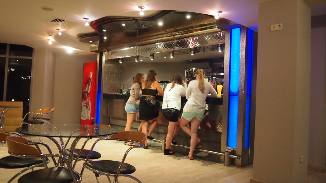 Bar HVD Viva Club Hotel