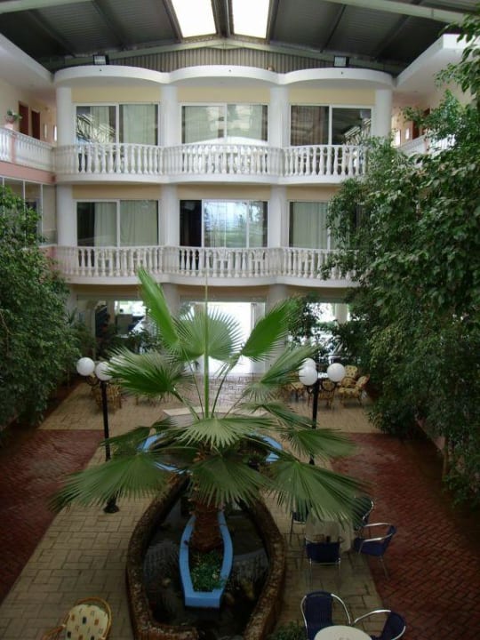 Wintergarten m. Innenbalkons Hotel Achaios