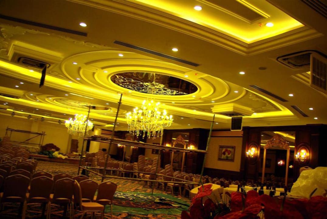 Im UG Diamond Excellence Resort & Spa