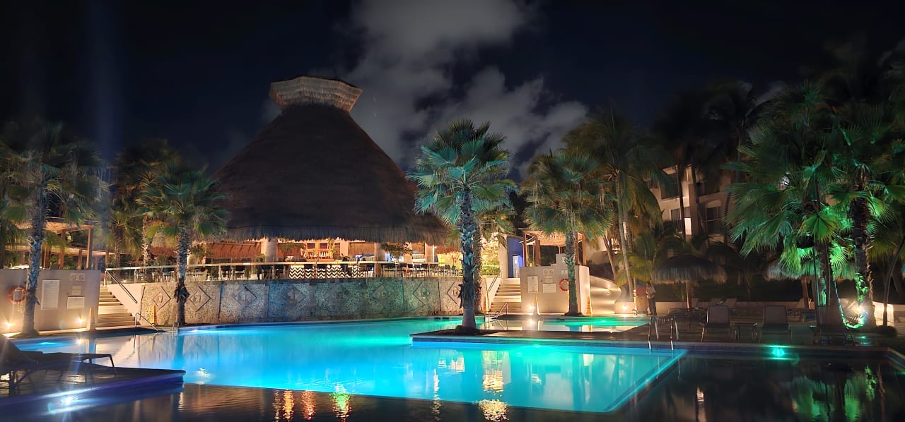 Pool Viva Azteca by Wyndham - All Inclusive Resort