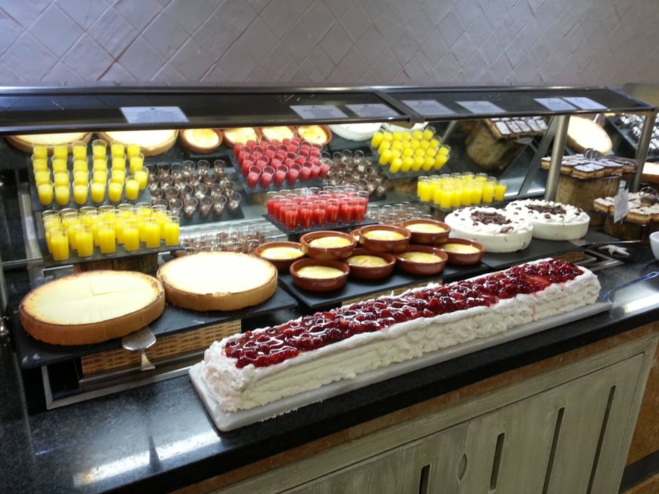 Im Restaurant Iberostar Waves Gaviotas Park