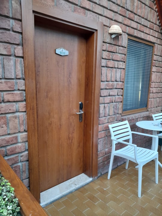 Zimmer Can Garden Beach