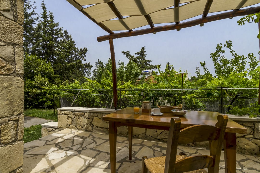 Ausblick Quiet Stone Cottage House with pool Manolis House