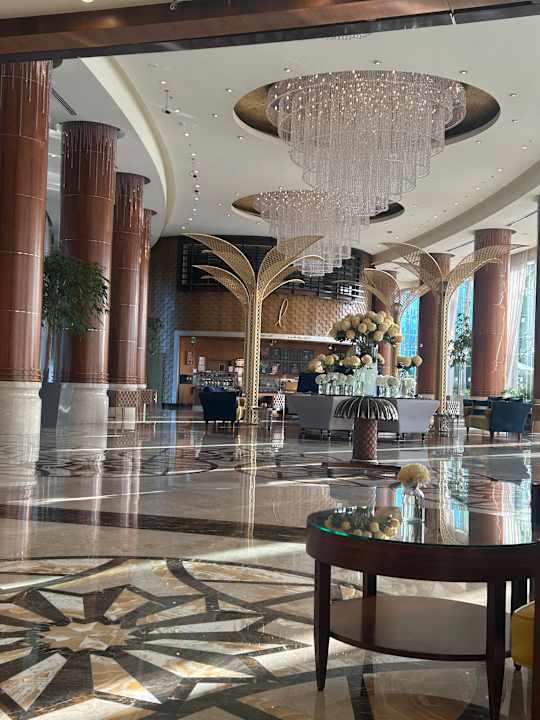 Lobby Khalidiya Palace Rayhaan by Rotana