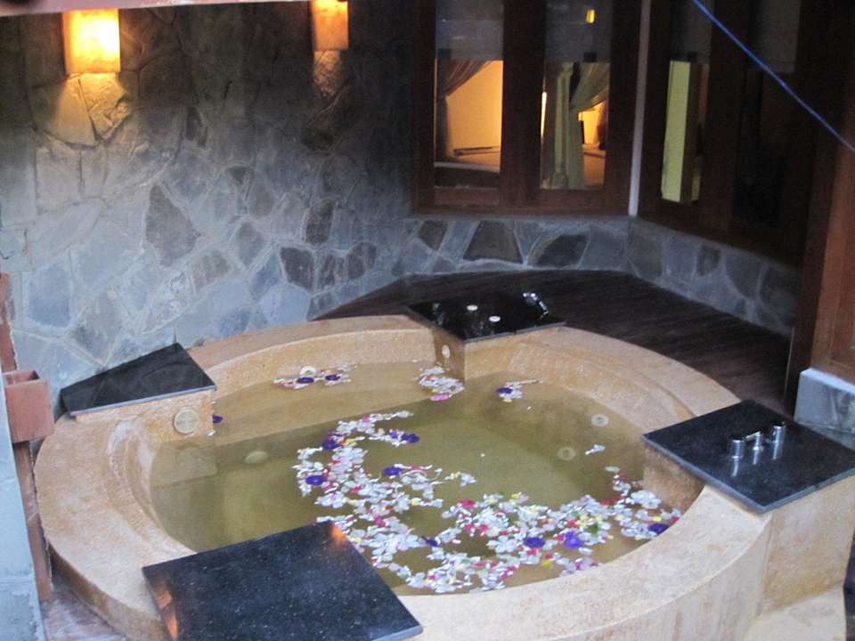 Außenwirlpool Aureum Palace Hotels & Resorts Ngapali