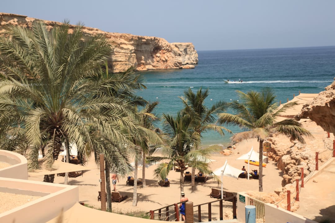 Strand Shangri-La Al Husn Resort & Spa