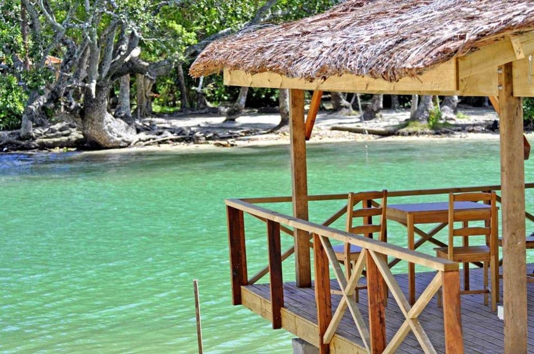 Nakamal Tropicana Lagoon Apartments