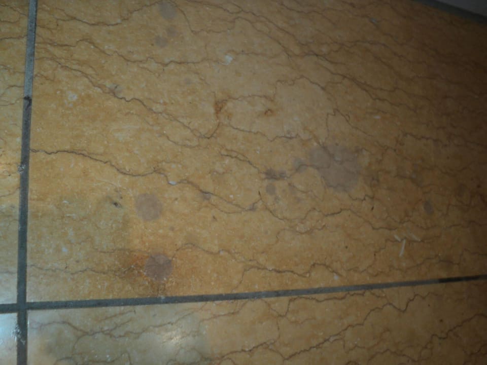 Badezimmerboden Falkensteiner Club Funimation Borik