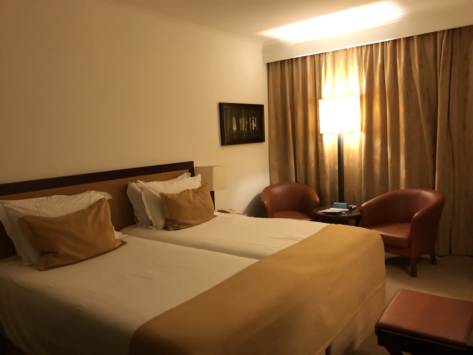 Zimmer PortoBay Falésia