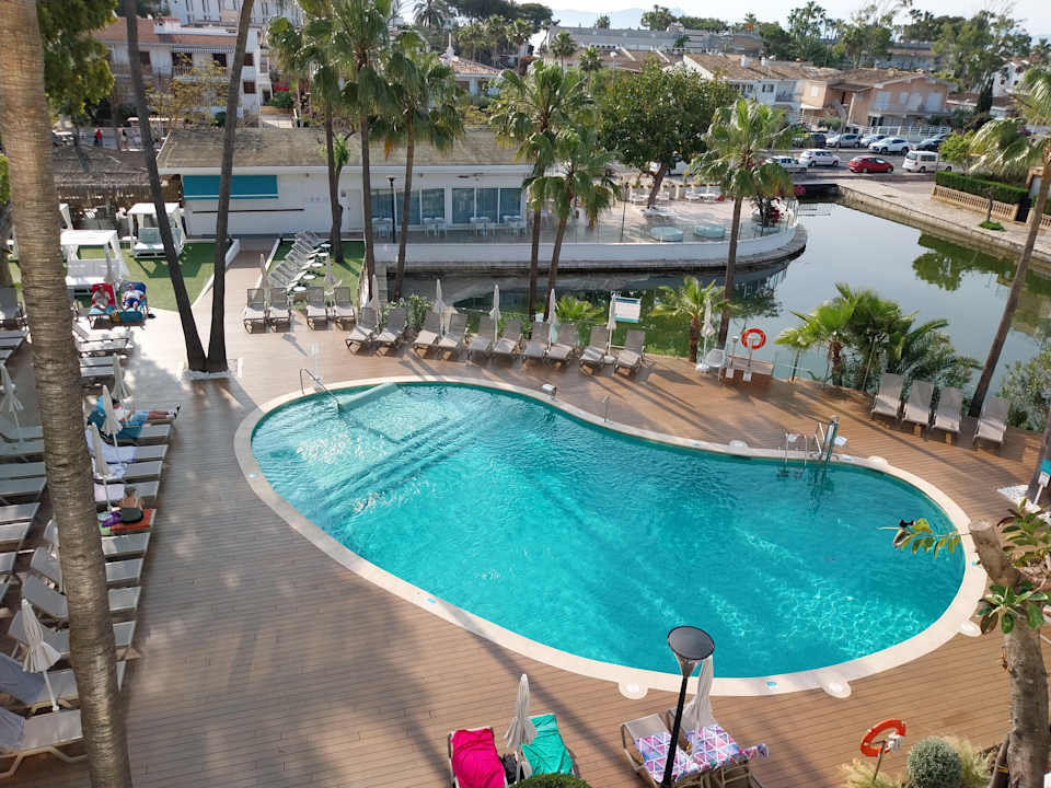 Pool Alua Boccaccio