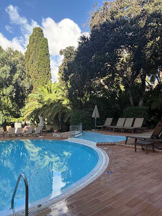 Pool Lago Garden