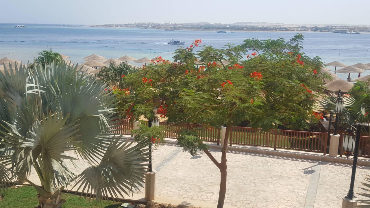 Ausblick vom italienischen Restaurant Grand Waterworld Makadi & Family Star Makadi