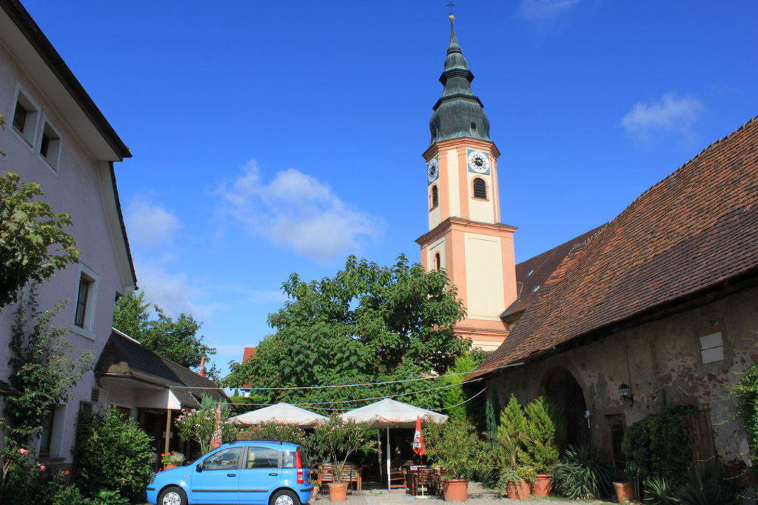 Biergarten/ Restaurant aussen Hotel Hochdorfer Hirschen