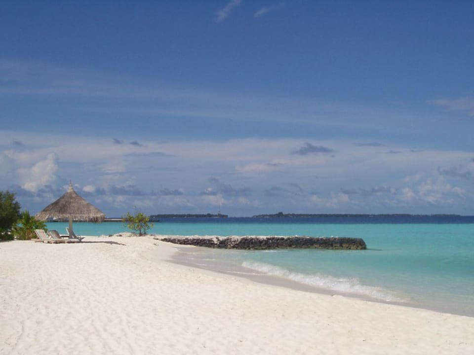 Die Westseite der Insel Veligandu Maldives Resort Island