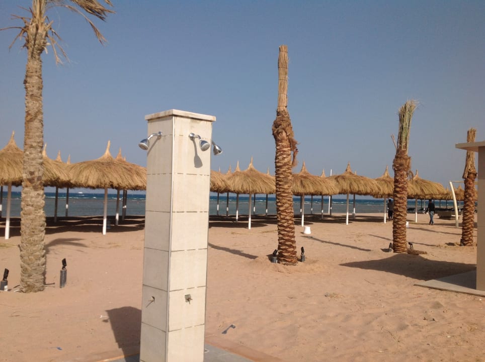 Strand Titanic Royal