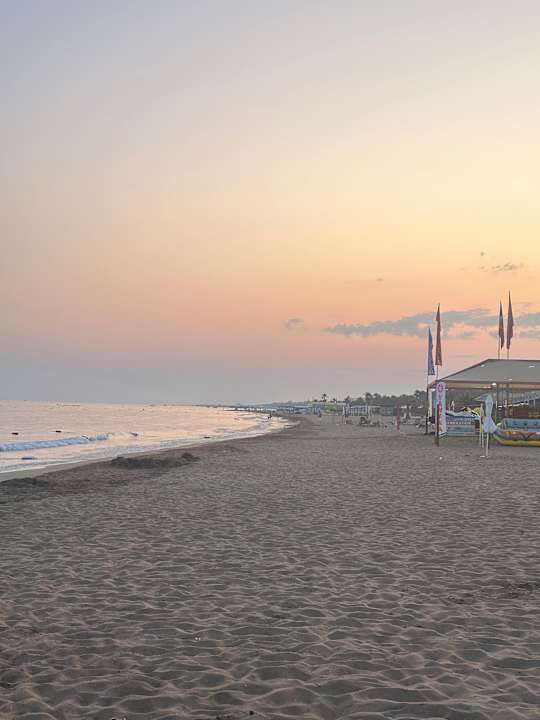 Strand Alba Resort Hotel